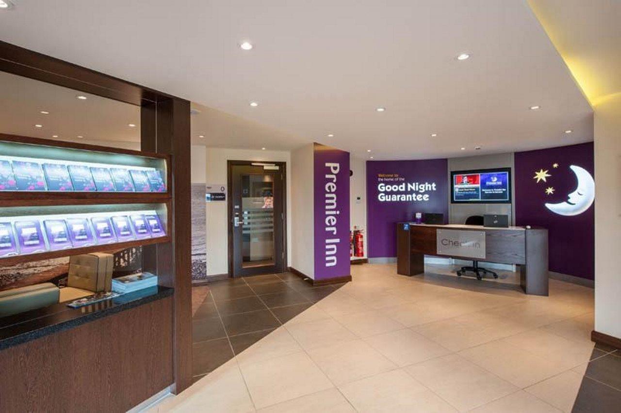 Premier Inn Barrow In Furness 외부 사진